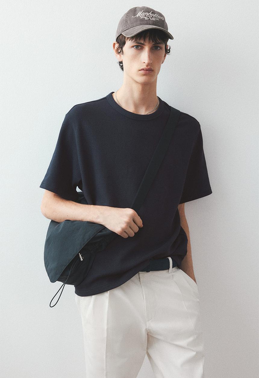 H&M - Regular fit waffled t-shirt - navy blue