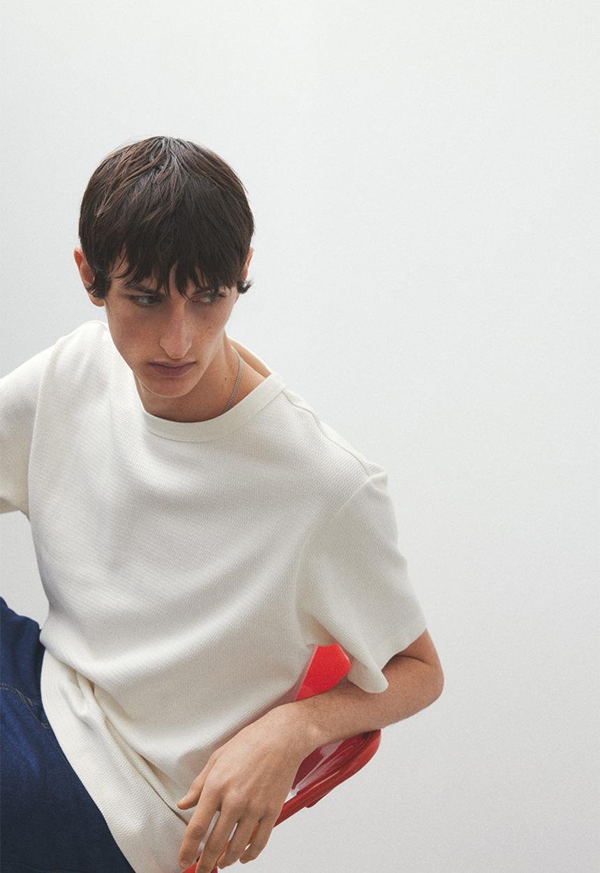 H&M - Regular fit waffled t-shirt - cream 