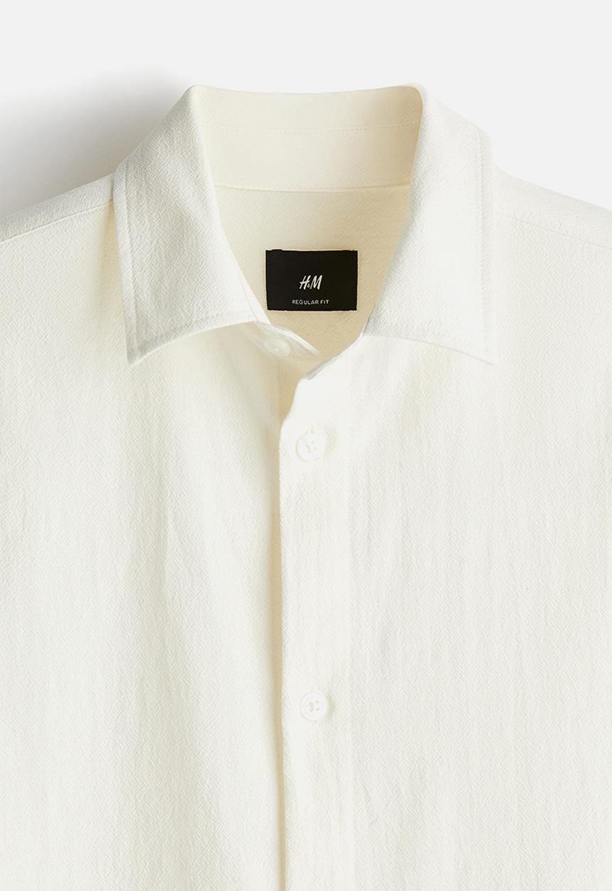 H&M - Regular fit textured shirt - cream