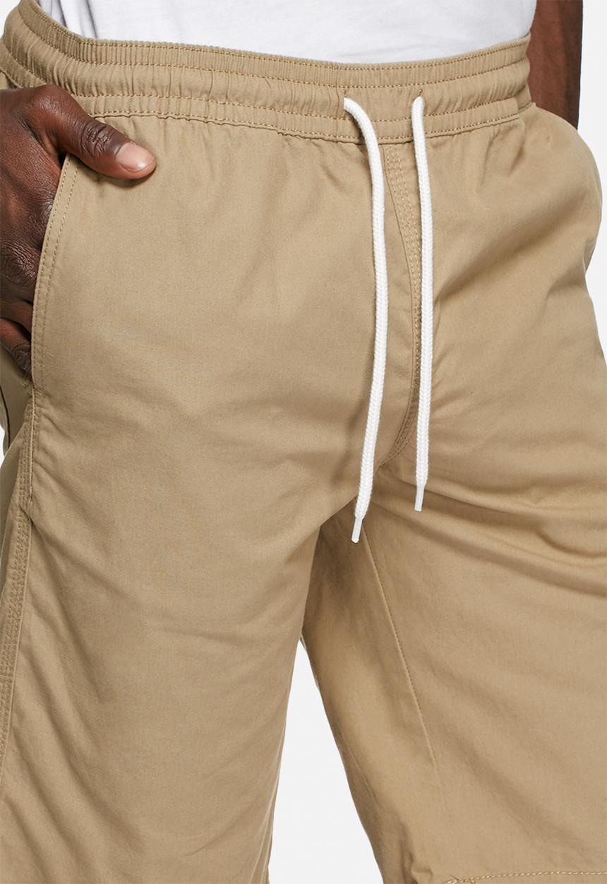PRODUKT - Basic elasticated slim short