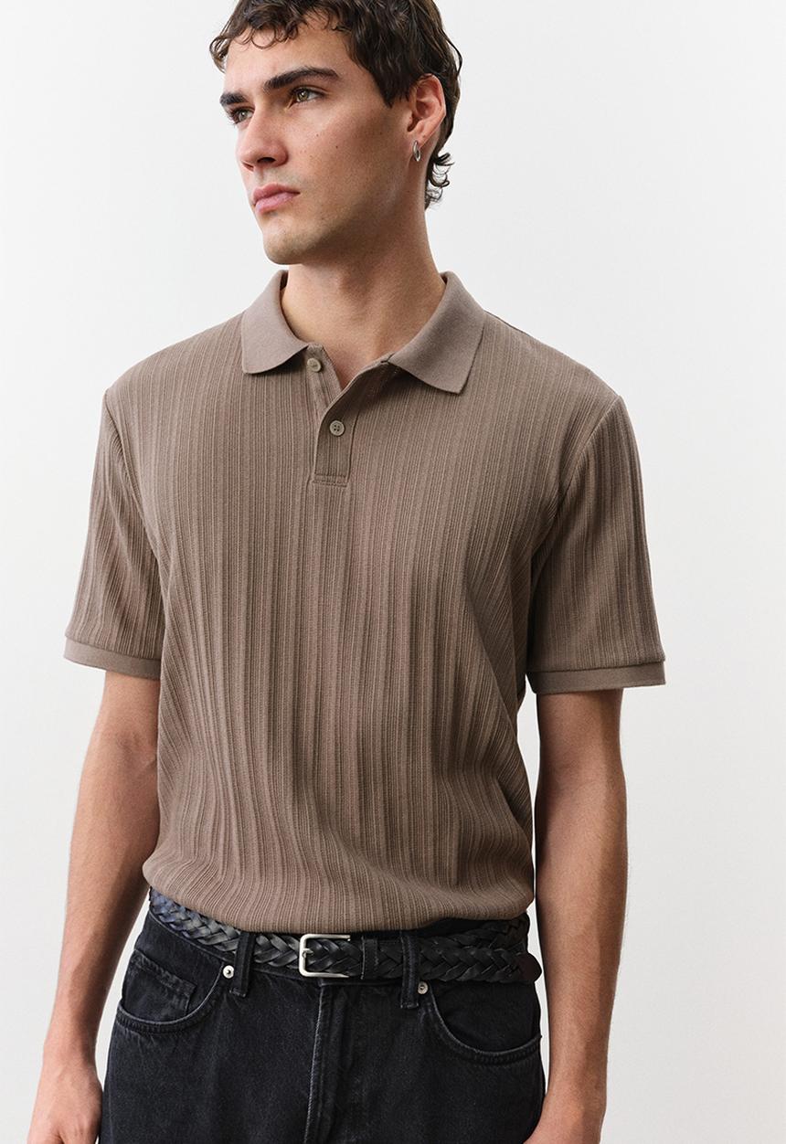 H&M - Slim fit textured jersey polo shirt - dark beige