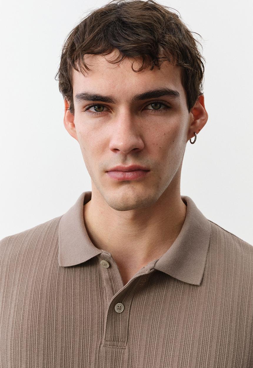 H&M - Slim fit textured jersey polo shirt - dark beige