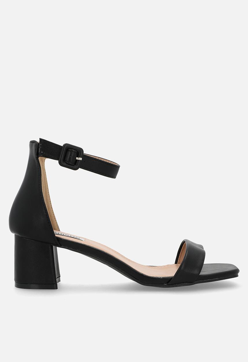 Madison® - Amira 3 heel - black