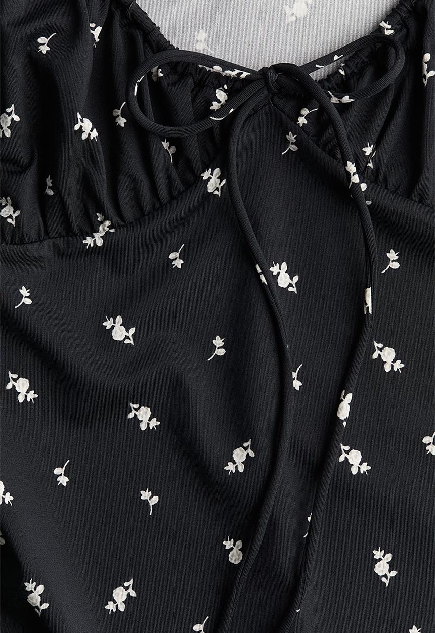 H&M - Drawstring-detail bodycon dress - black floral 