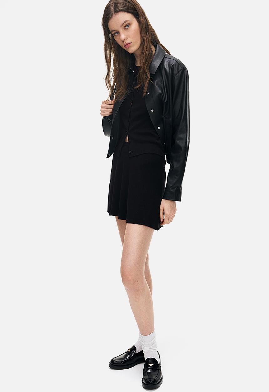 H&M - Short-sleeved fine-knit cardigan - black