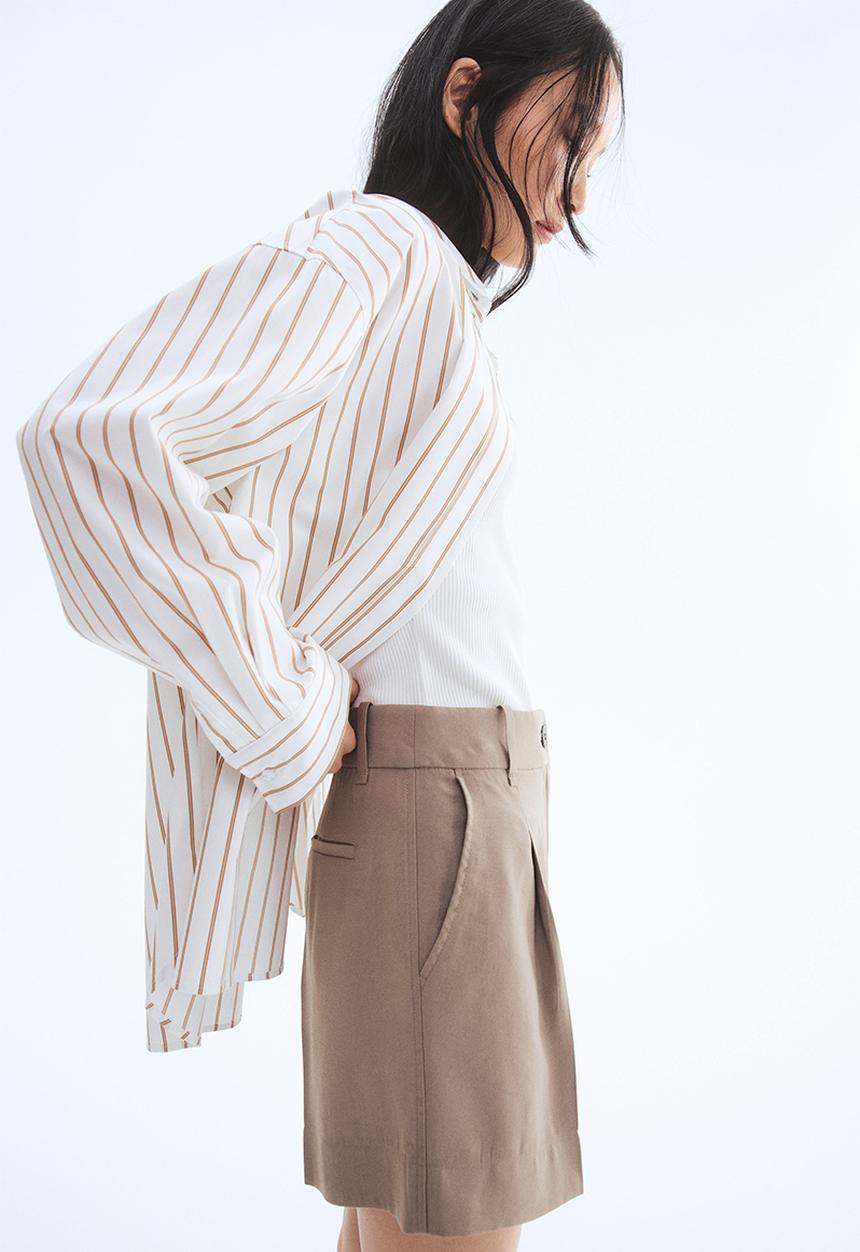 H&M - Tailored shorts - dark beige