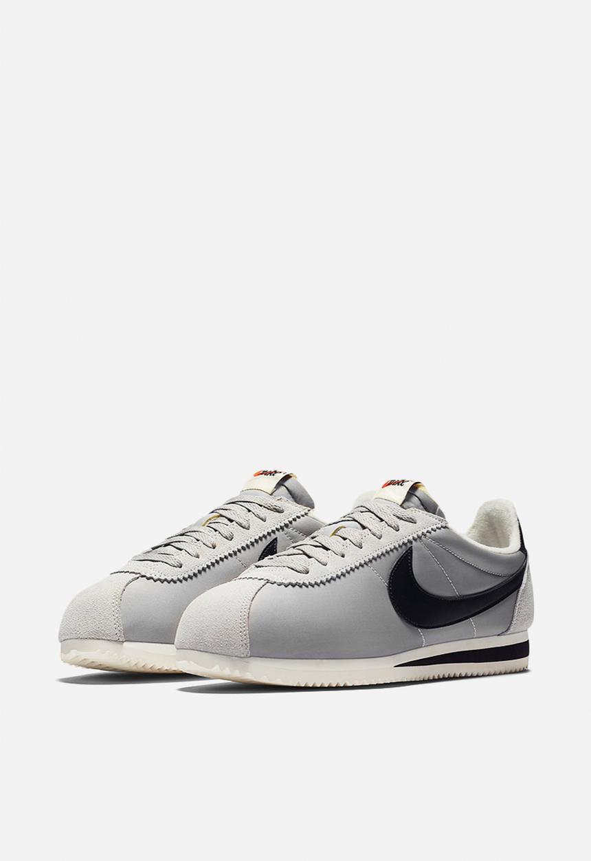 Nike - Classic Cortez Nylon AW