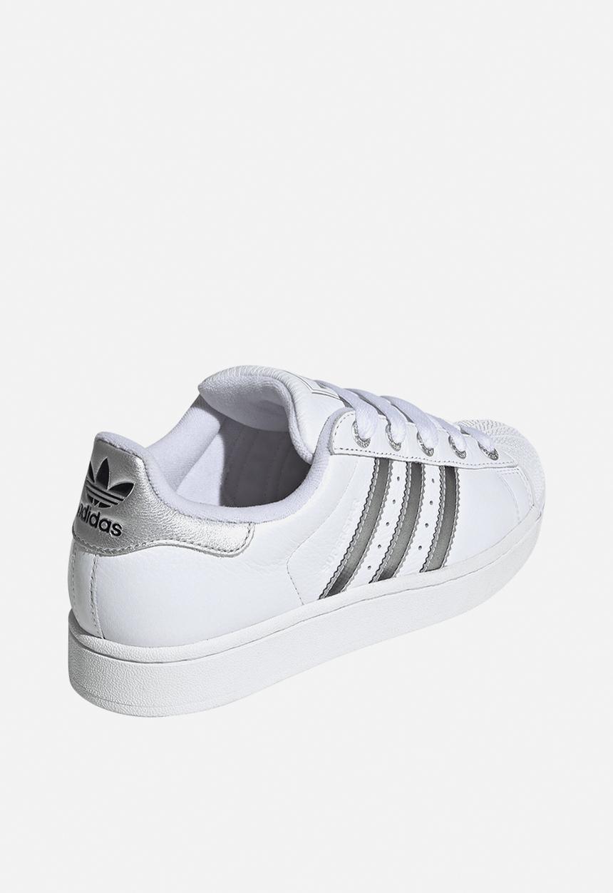 adidas Originals - Superstar ii w - ftwr white/matte silver/core black