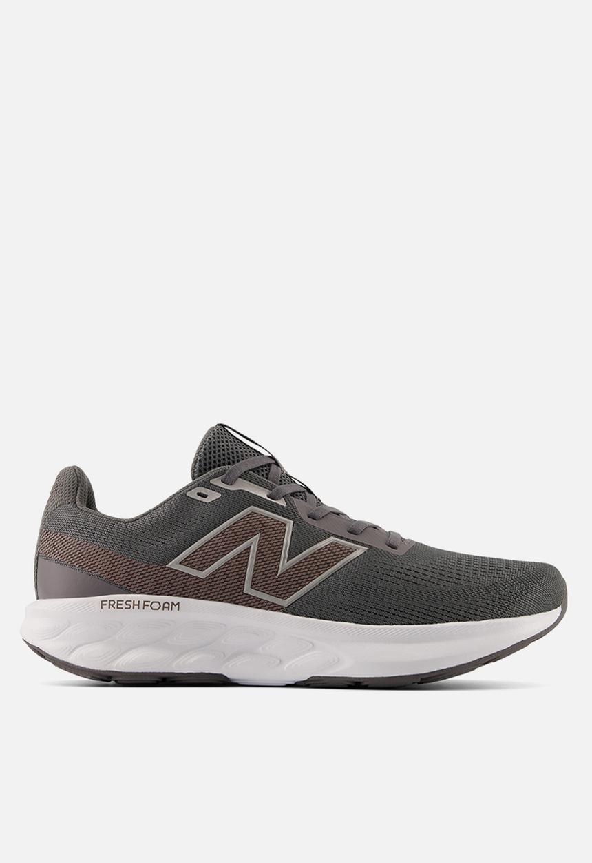New Balance  - 520 Running