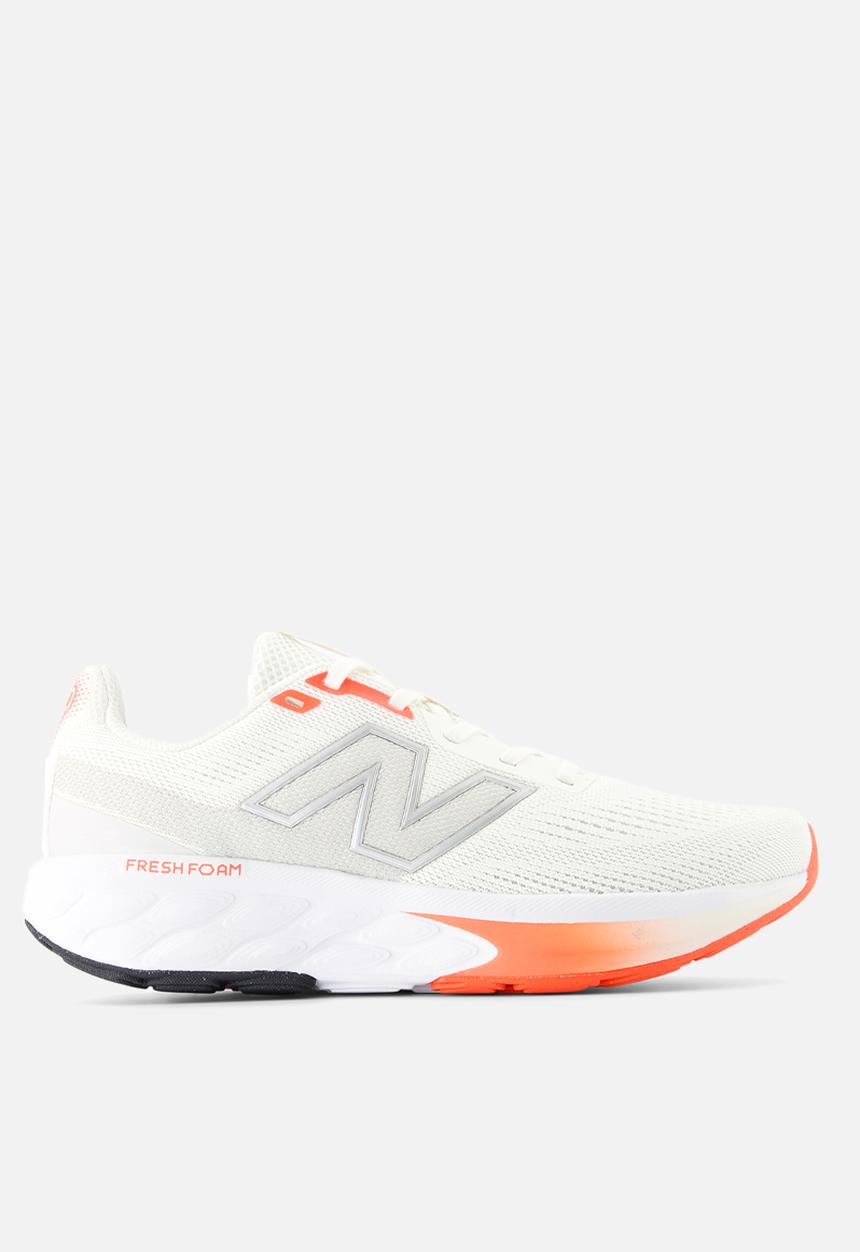 New Balance  - Fresh Foam 520