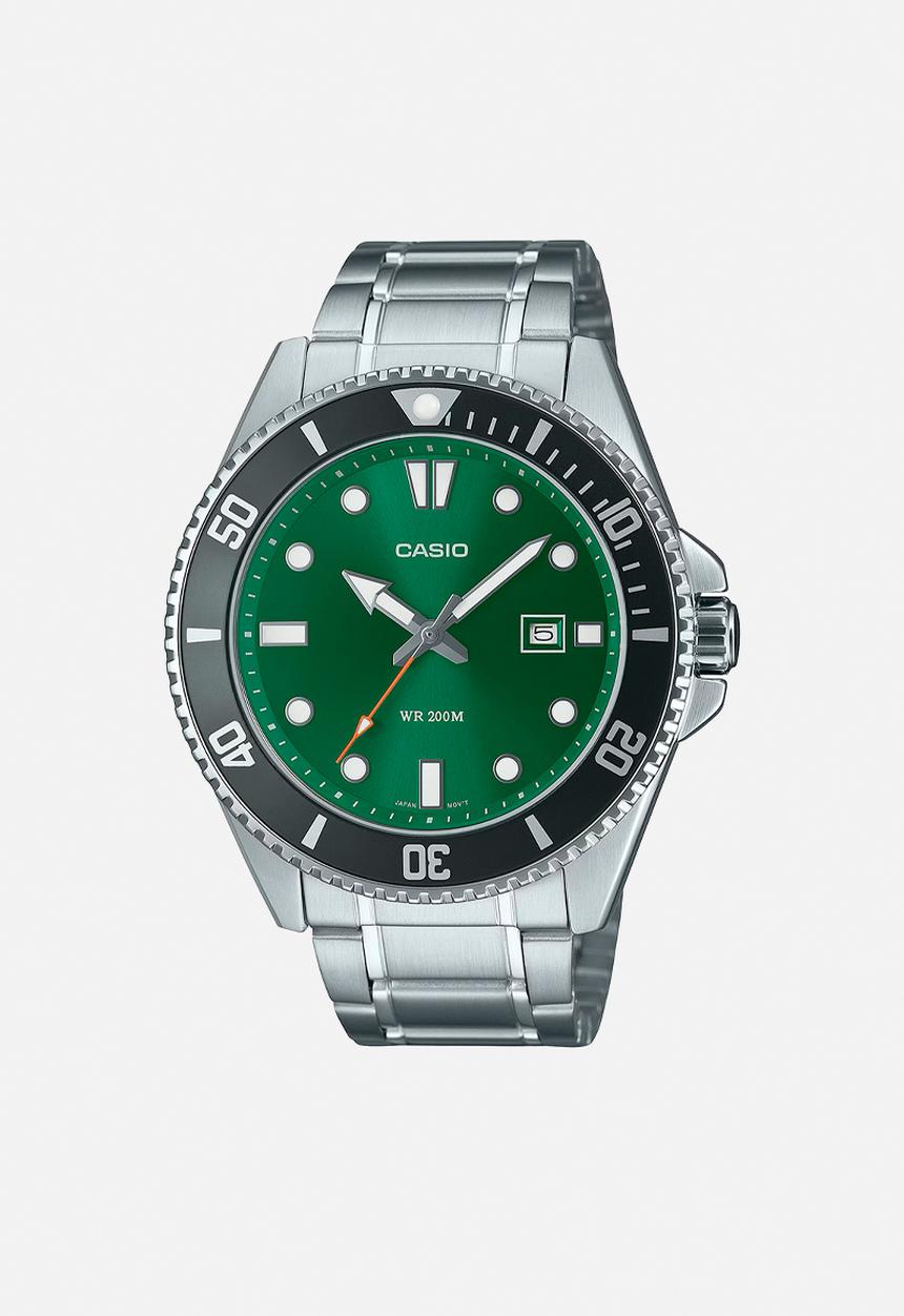 Casio - Analogue Round Dial Watch - green