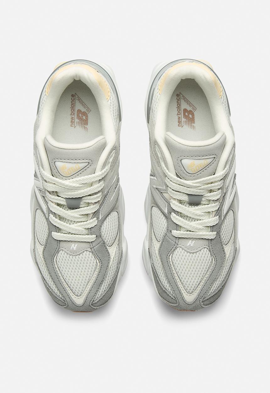 New Balance  - 9060 V1 grade school - sea salt