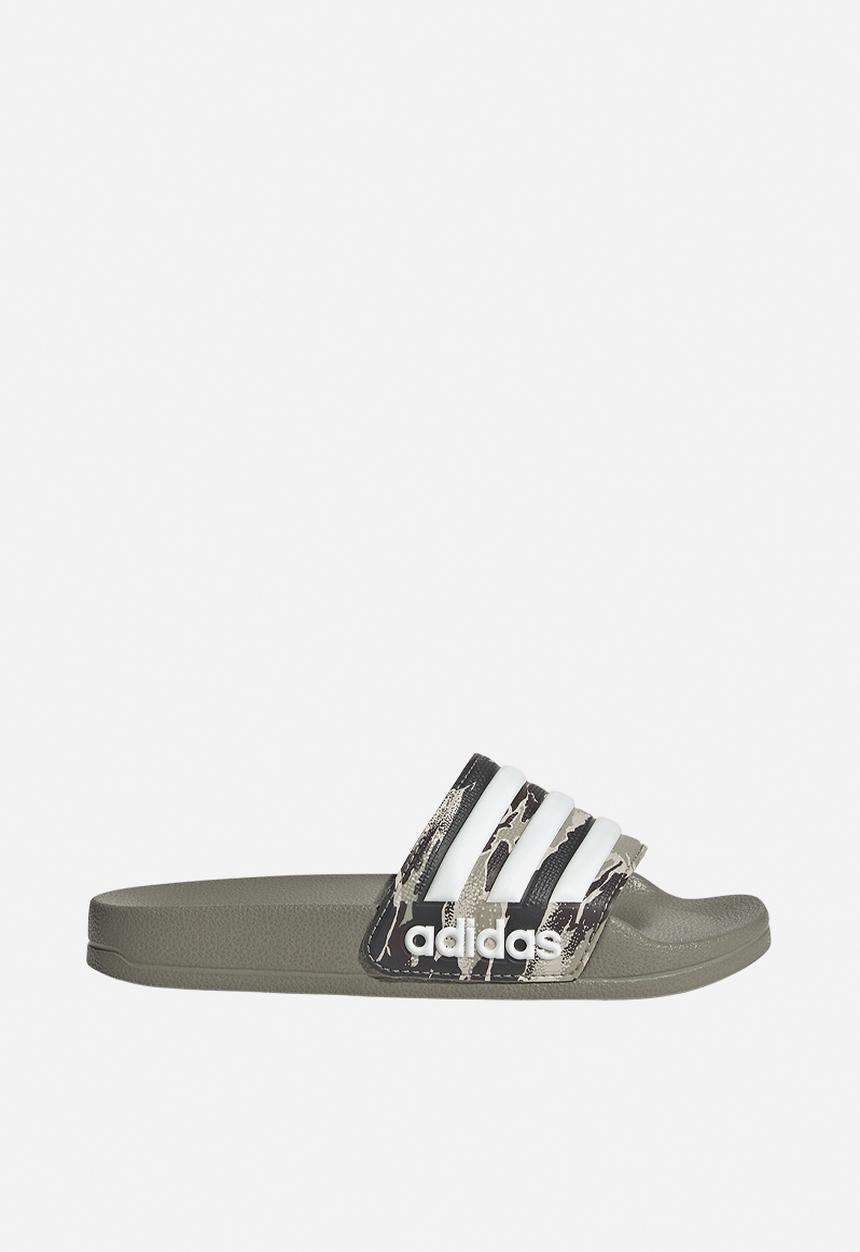 adidas Performance - Adilette Shower K - silpeb/silpeb/ftwwht