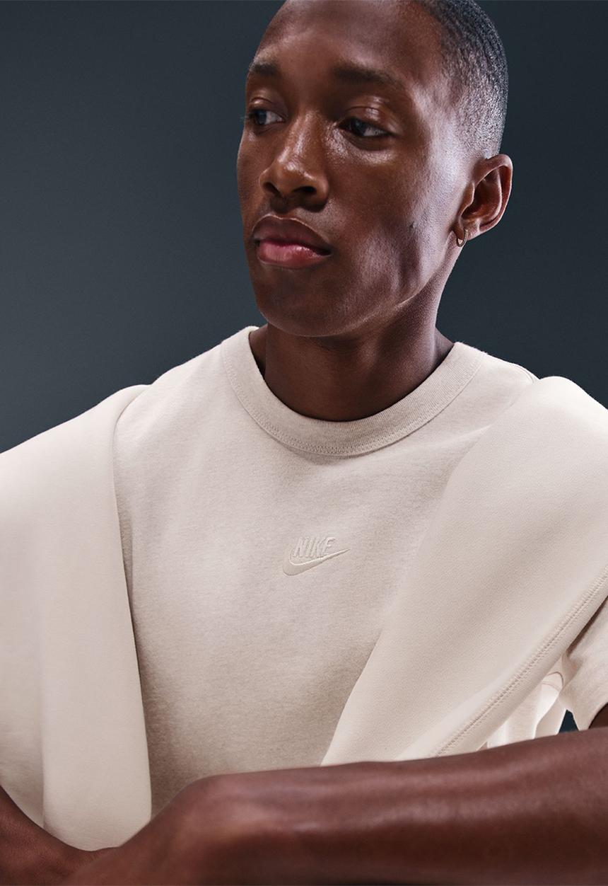 Nike - NSW Premium Essentials  T-Shirt - Light Bone/Htr