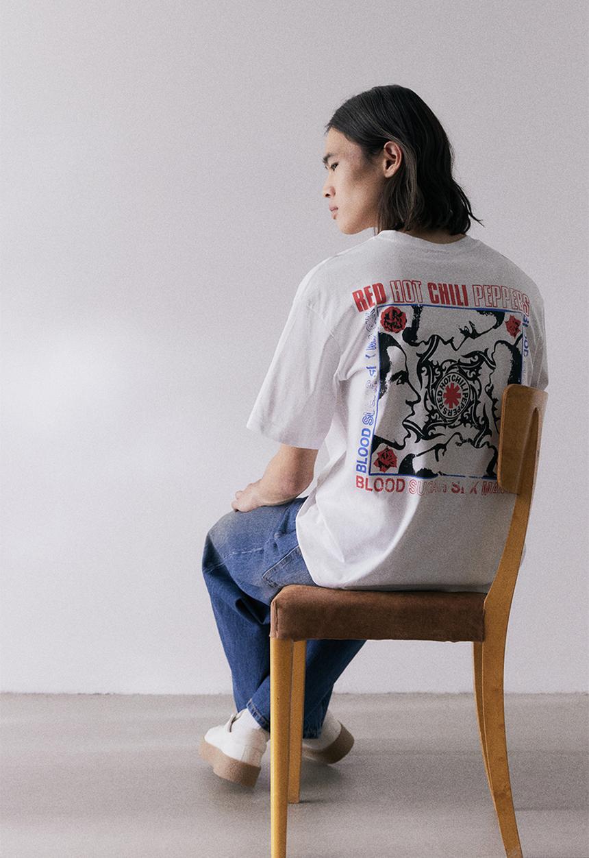 H&M - Loose fit T-shirt - white/red hot chili peppers