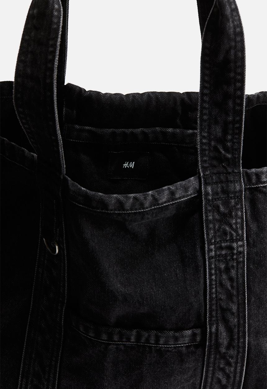 H&M - Washed-look denim shopper - black