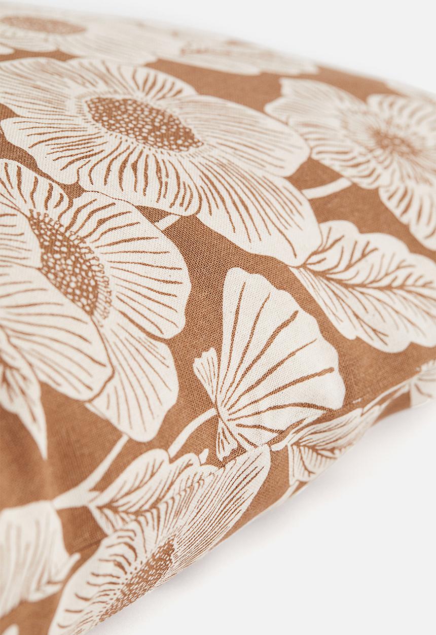 H&M - Patterned cushion cover - light brown floral