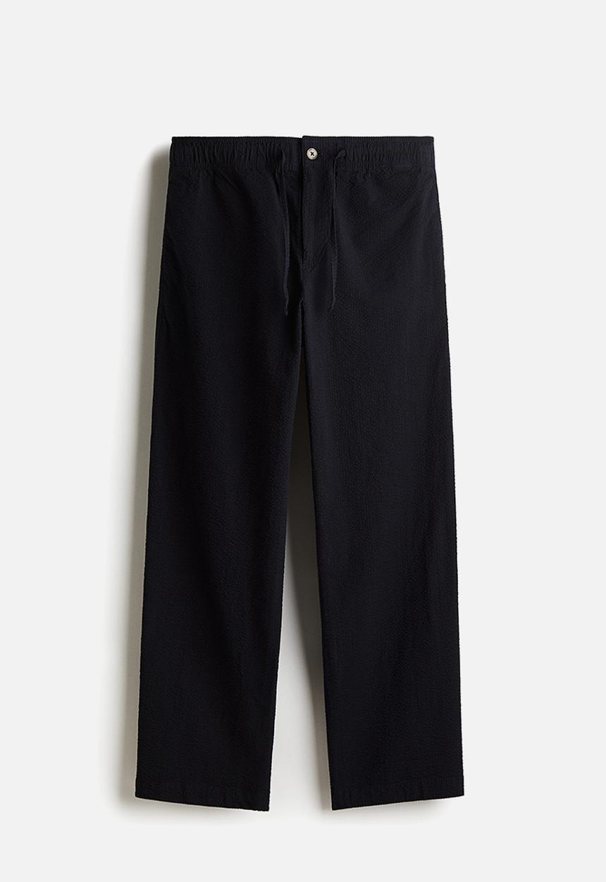 H&M - Relaxed fit seersucker trousers - navy blue
