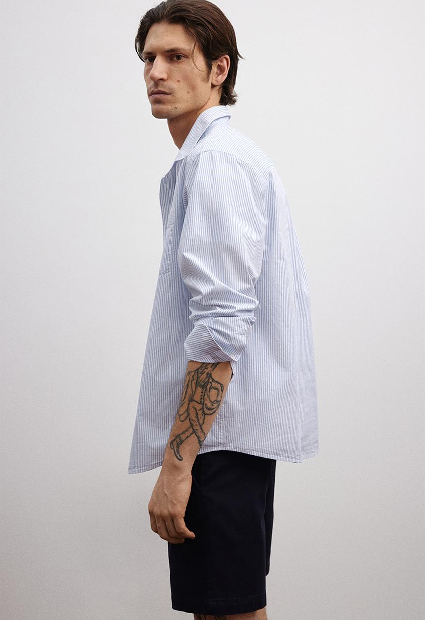 H&M - Regular fit chino shorts - navy blue