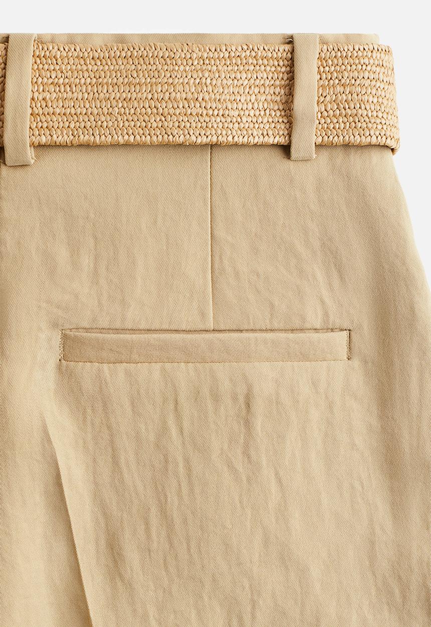 H&M - Belted twill shorts - beige