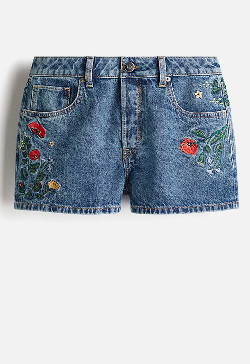 H&M - High denim shorts - light denim blue floral
