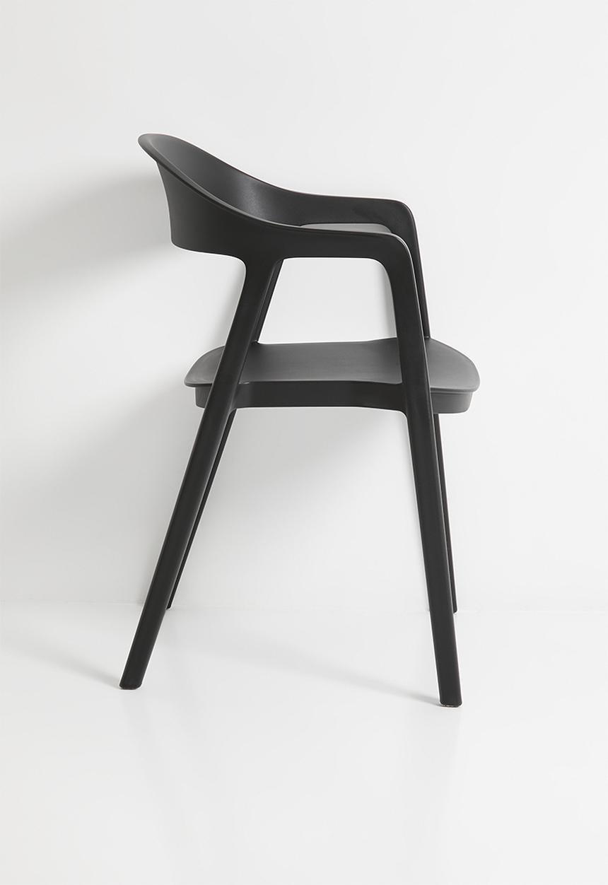 Sixth Floor - Tiatro PP Chair - Black