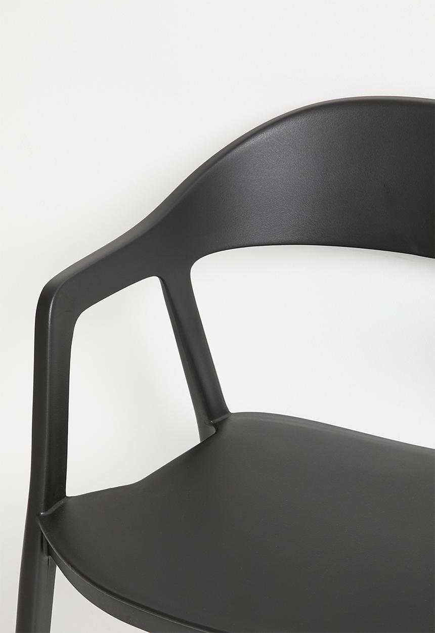 Sixth Floor - Tiatro PP Chair - Black
