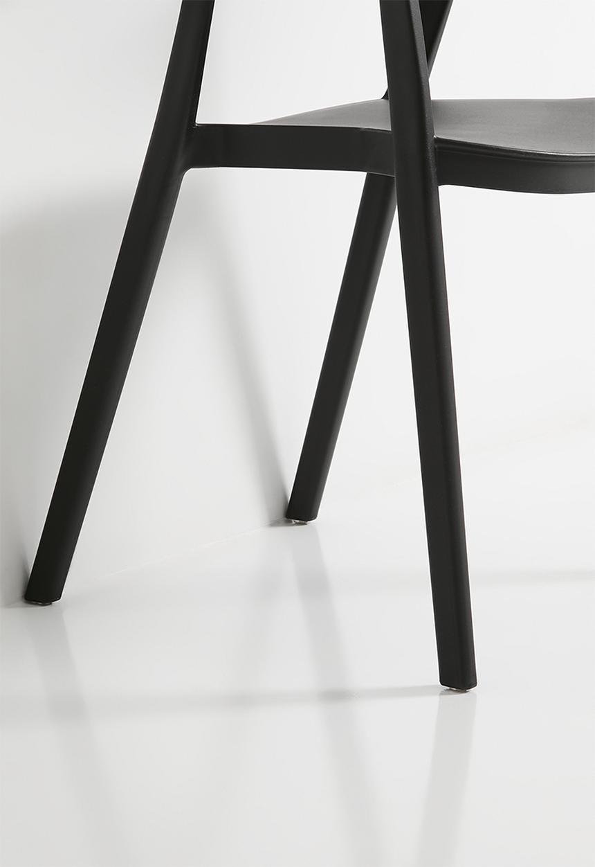 Sixth Floor - Tiatro PP Chair - Black