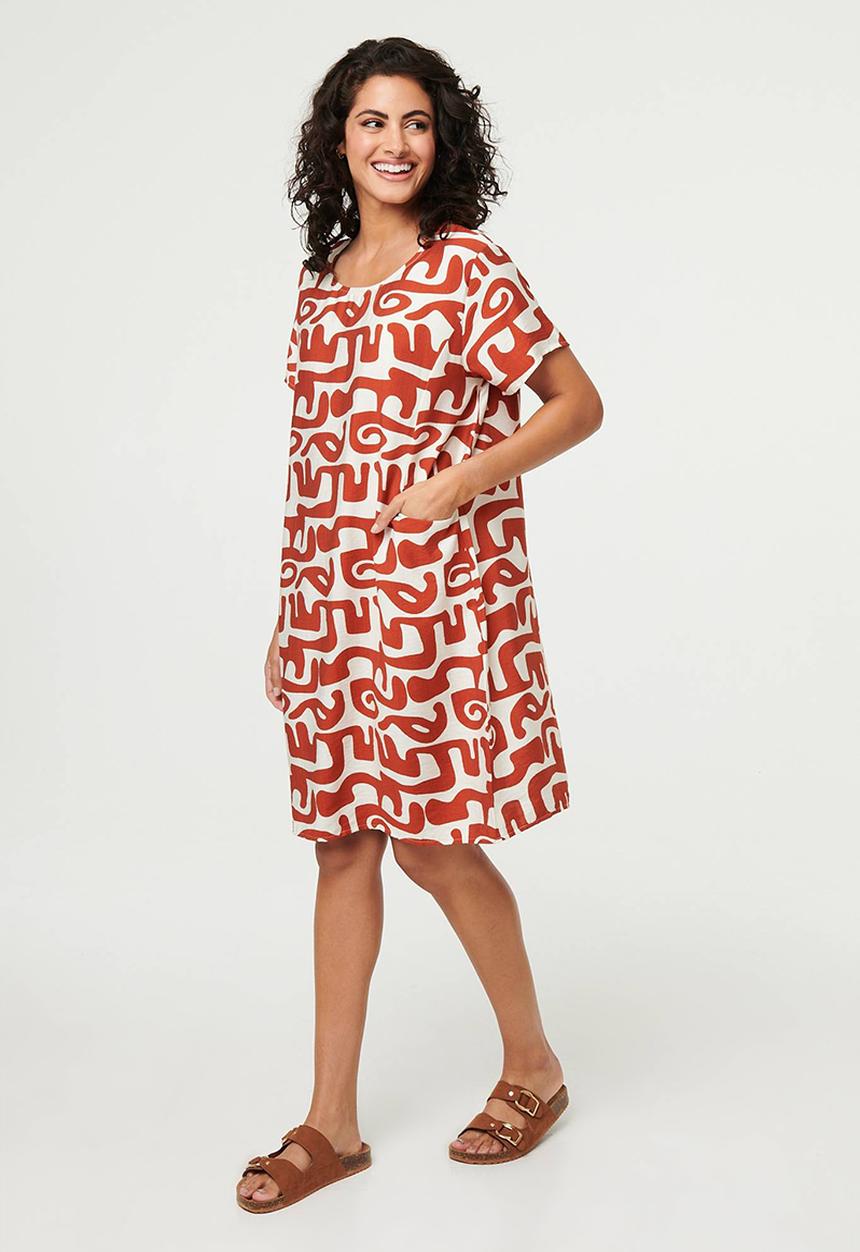 Oversized sack Dress with front pocket detail - Rust