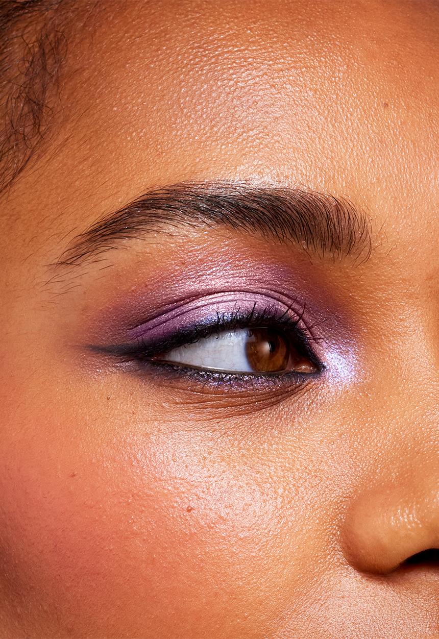 Revolution - Beauty  - The Enchanted Icon Soft Pink Nudes