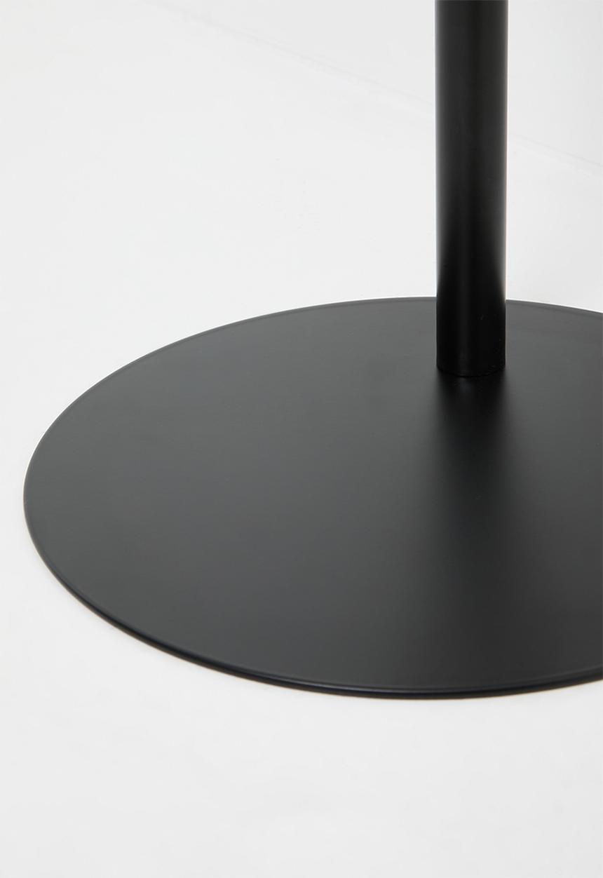 H&S - Organic side table - Black 