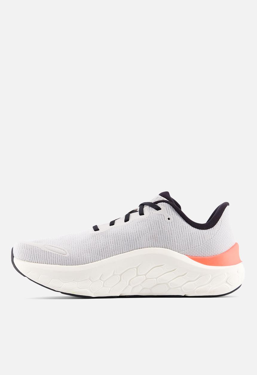 New Balance  - FRESH FOAM X KAIHA RD