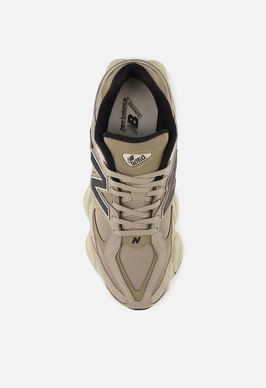 New Balance  - 9060
