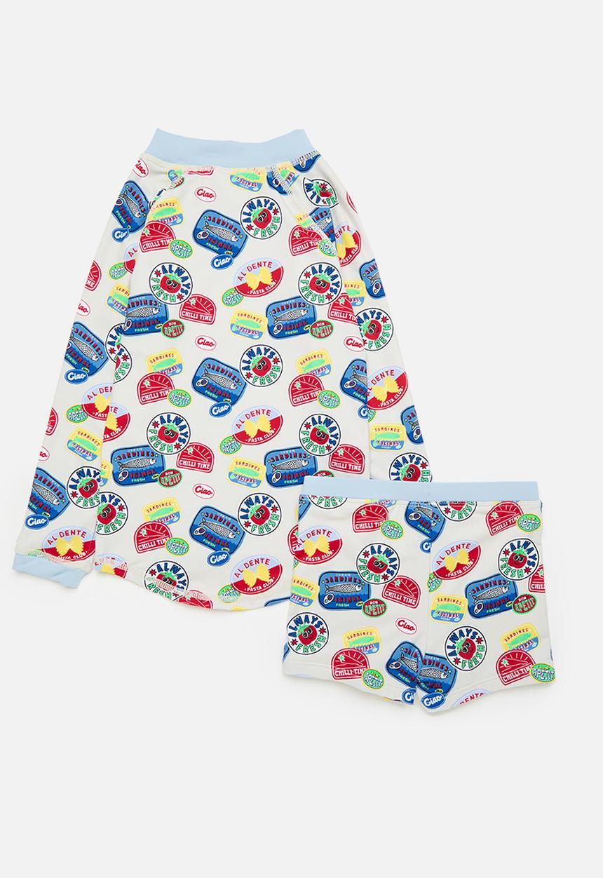 Cotton On - Flynn Long Sleeve Raglan Rash Vest & Billy Boyleg Swim Trunk Pack - Rainy Day/Stickers