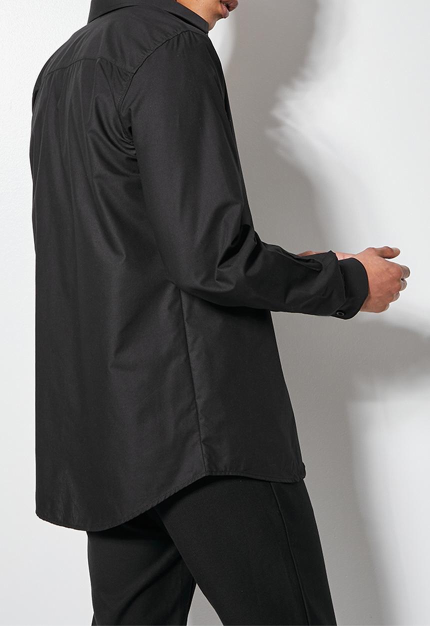 Superbalist - Easy care regular fit shirt - black
