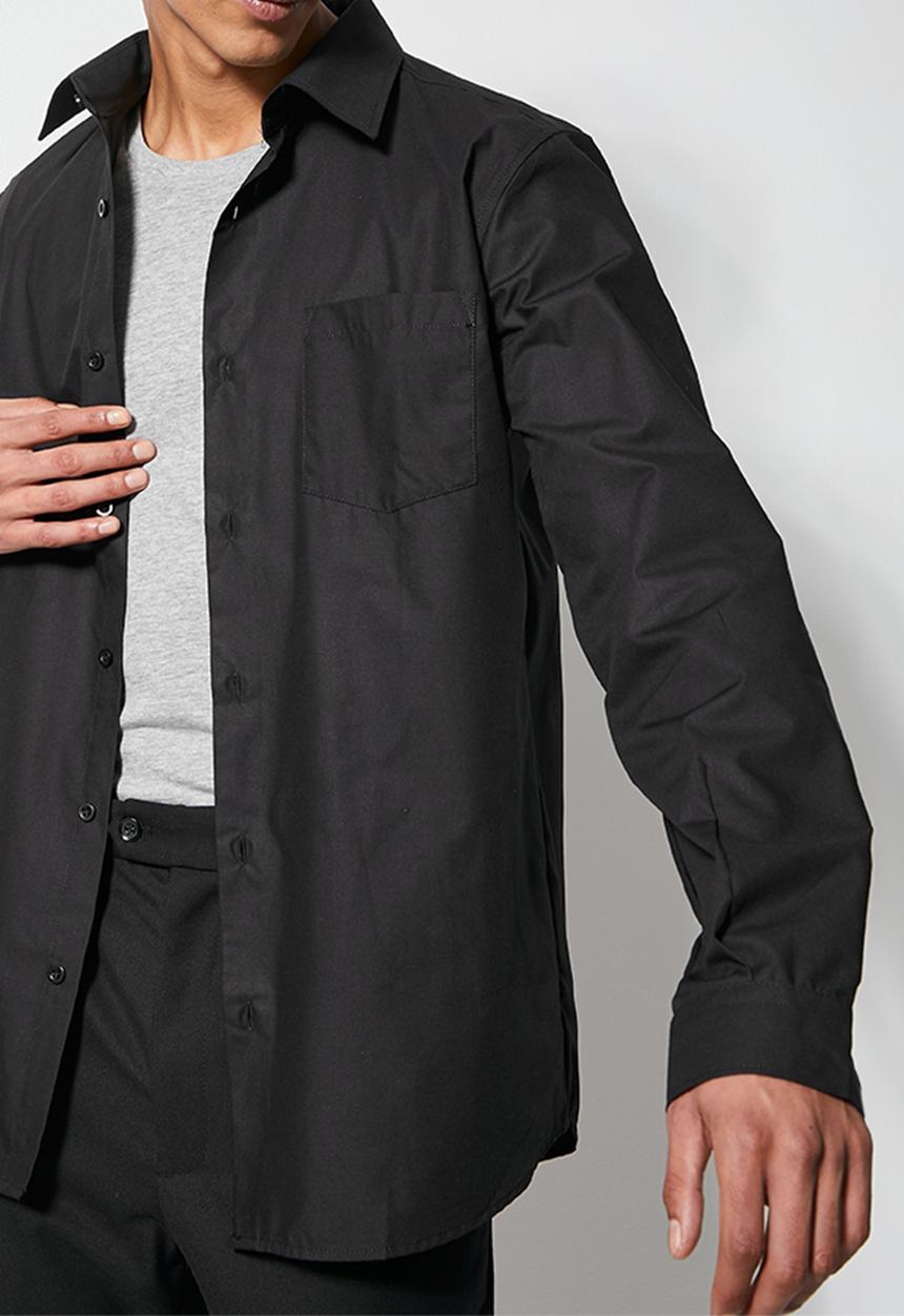 Superbalist - Easy care regular fit shirt - black