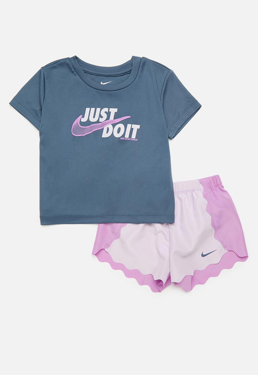 Nike - Nike woven short set - multi 