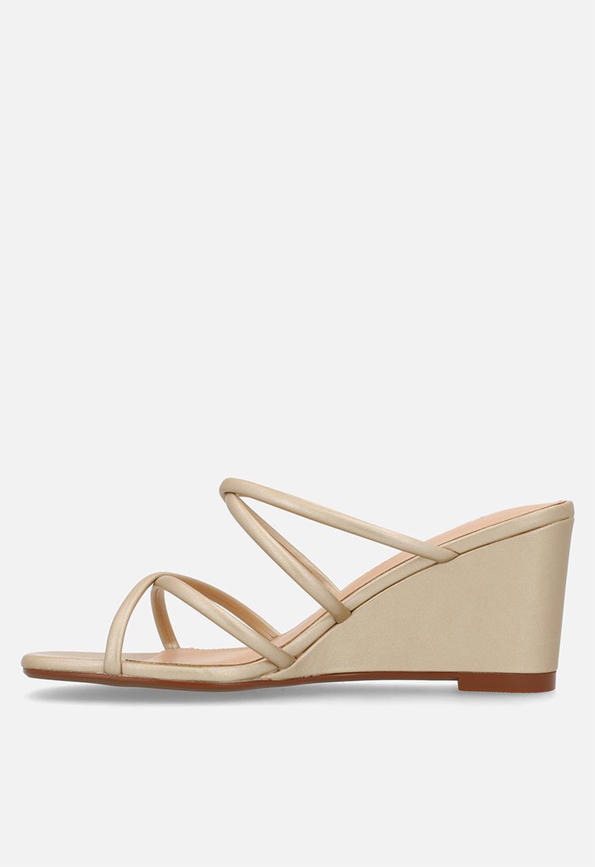 Nine West - Jora  heel - gold