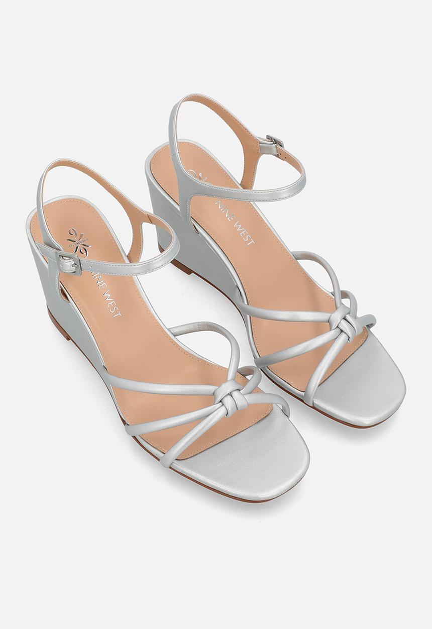 Nine West - Jorgia  heel - silver