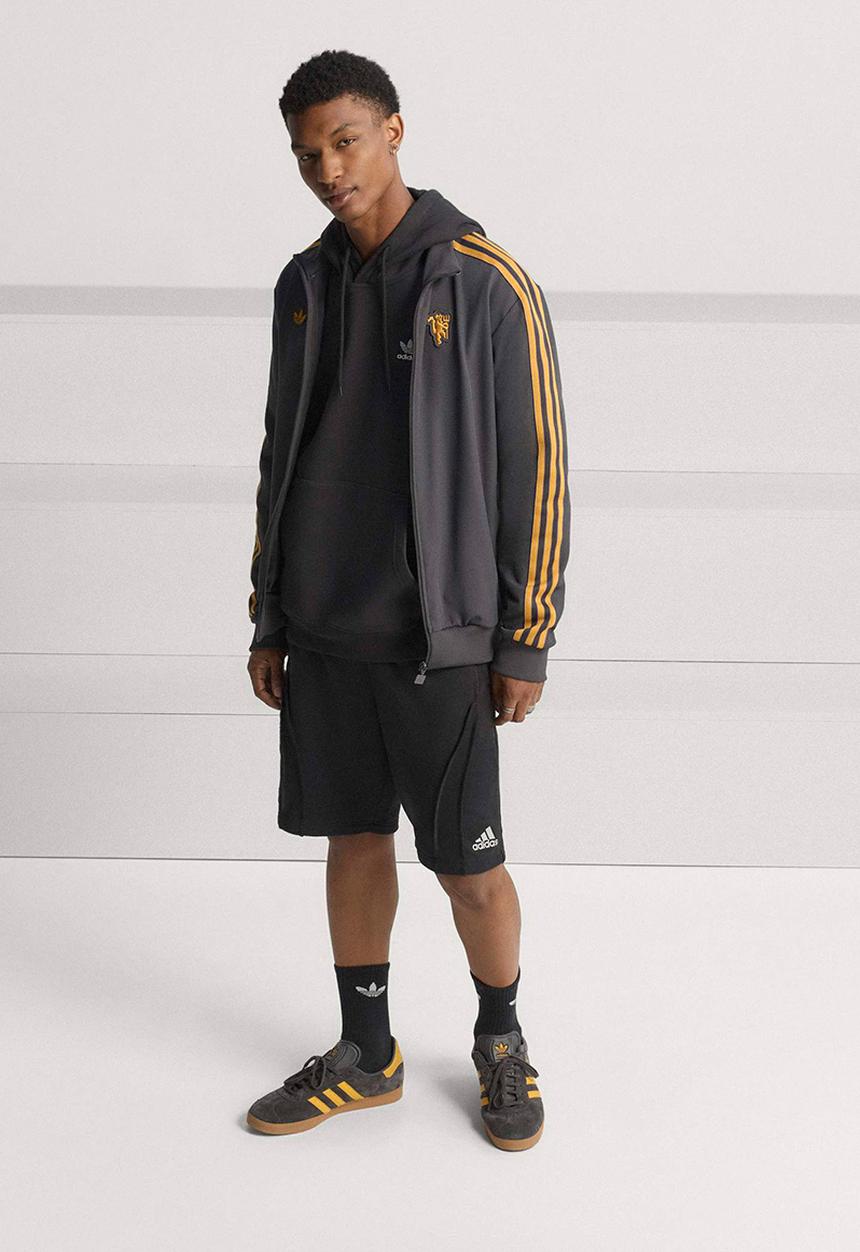 adidas Originals - Manchester United Terrace Icons Track Top - Black - Adidas