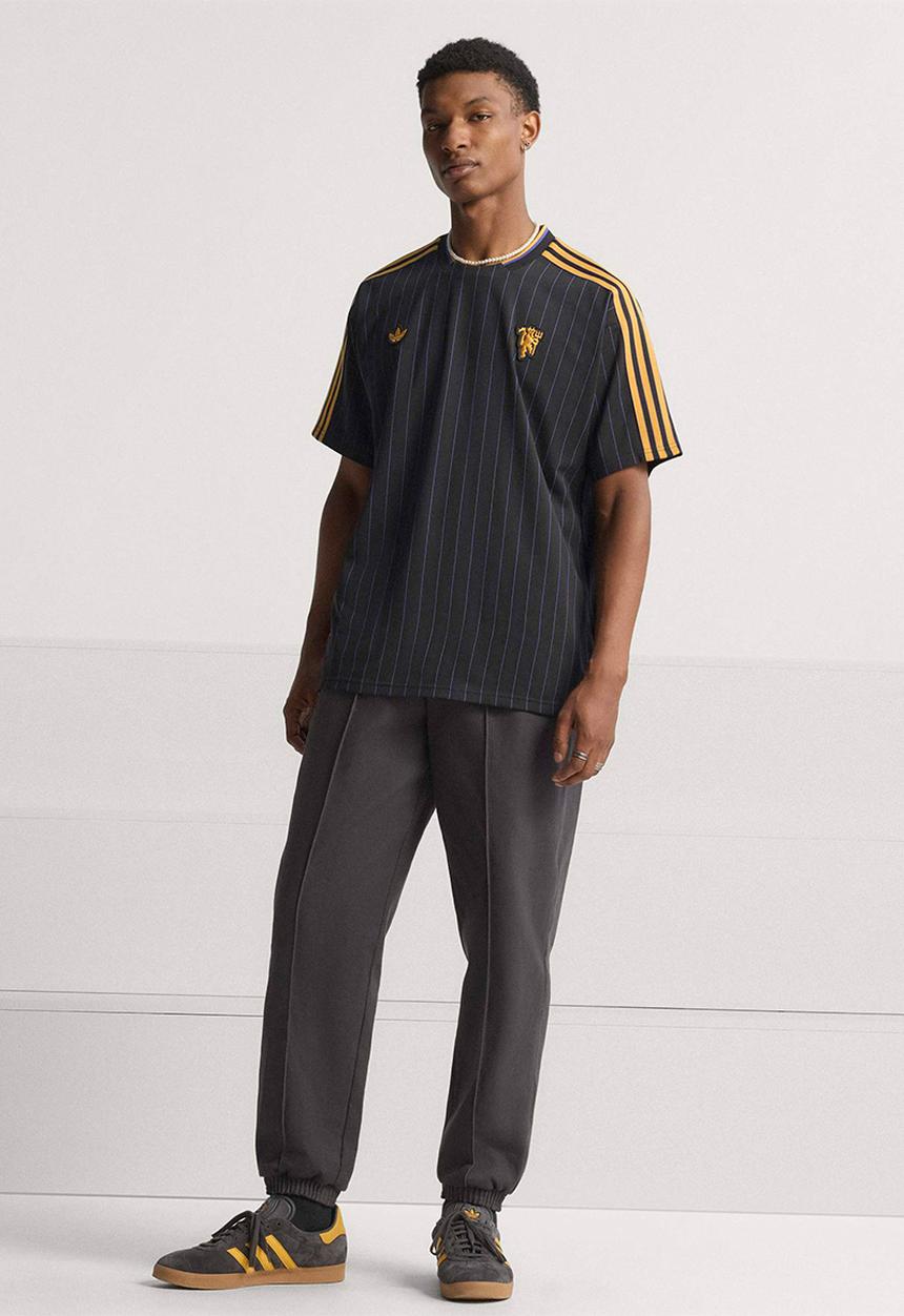 adidas Originals - Manchester United Terrace Icons Jersey - Black