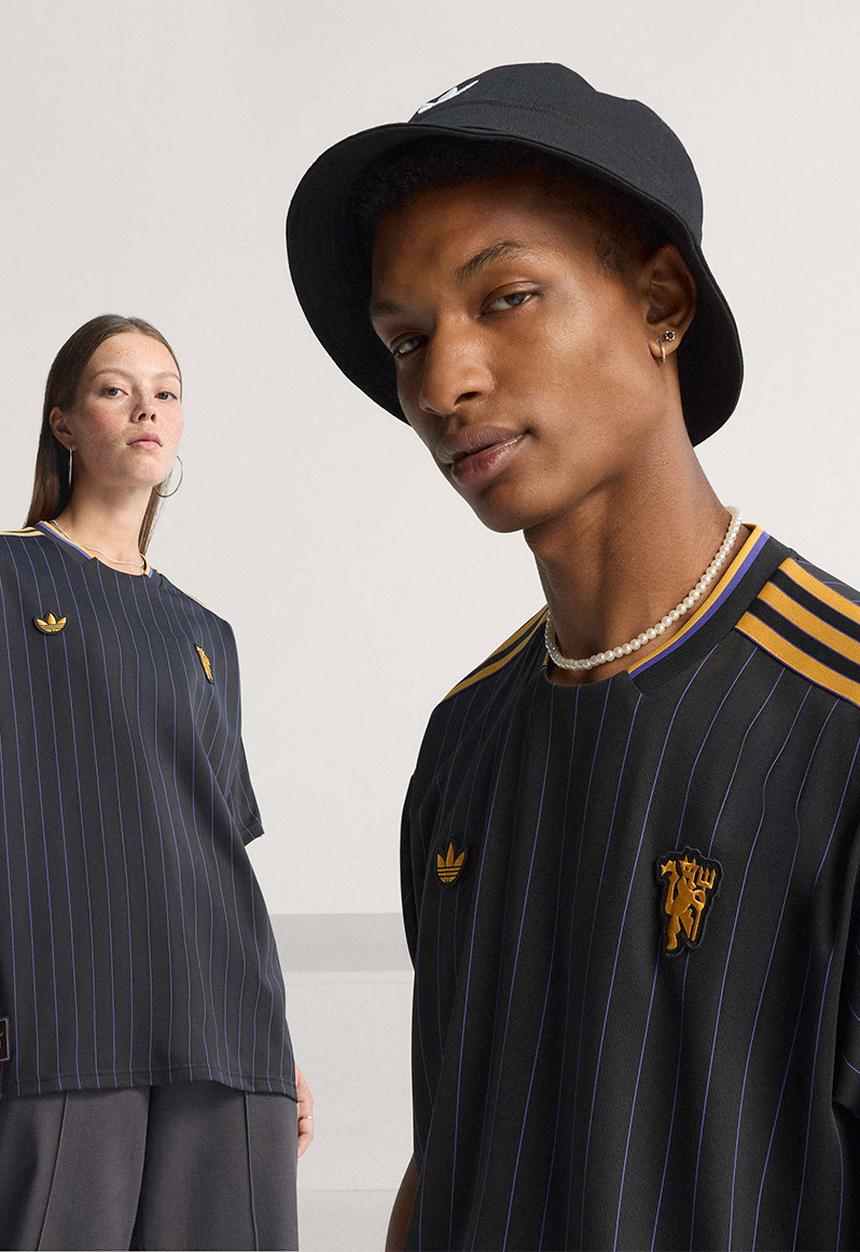 adidas Originals - Manchester United Terrace Icons Jersey - Black