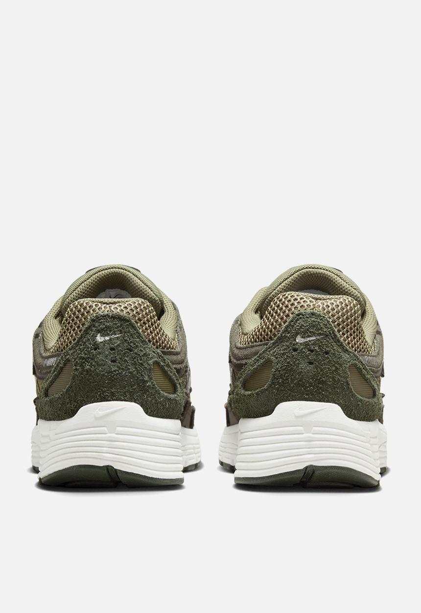 Nike - Nike P-6000 SE