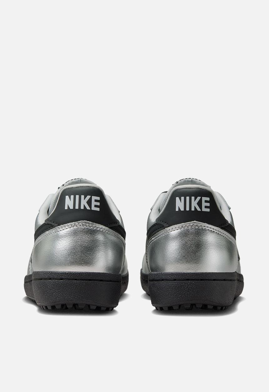 Nike - Nike Field General
