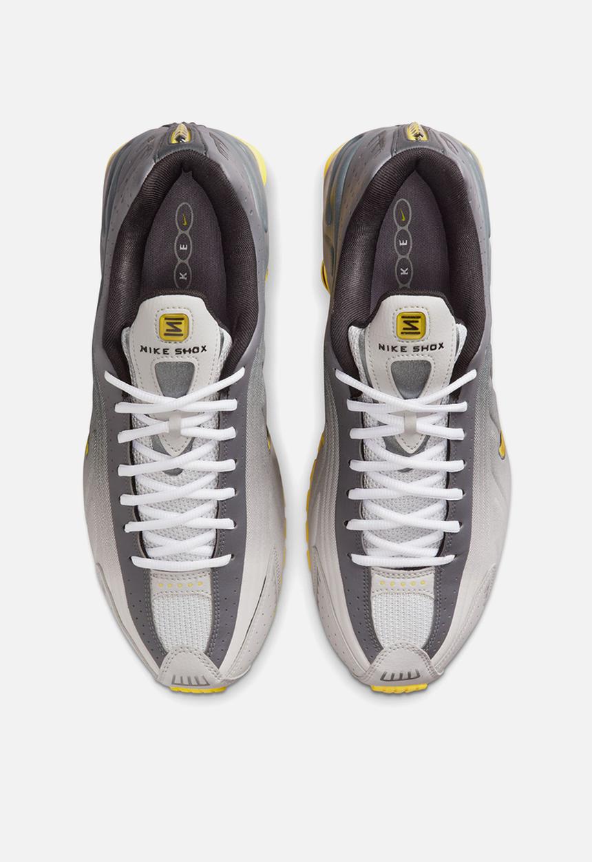 NIKE SHOX R4 SE - VAST GREY/BRIGHT CITRON-LT GRAPHITE