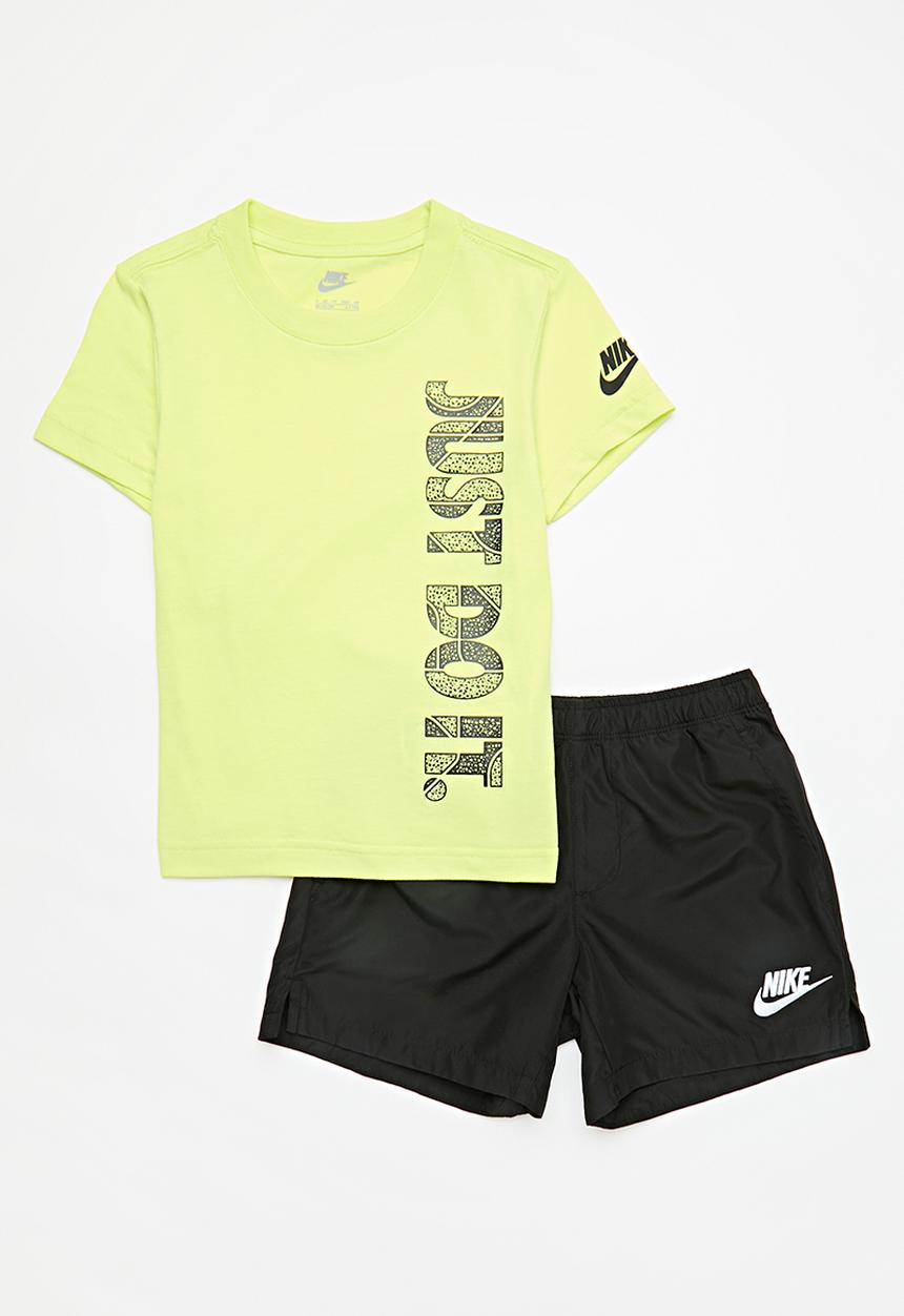 Nike - Nike woven short set - black & yellow