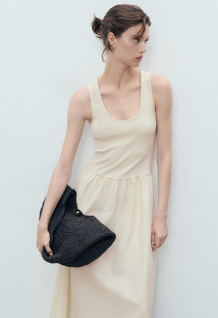 MANGO - Dress Valvi - Light Beige