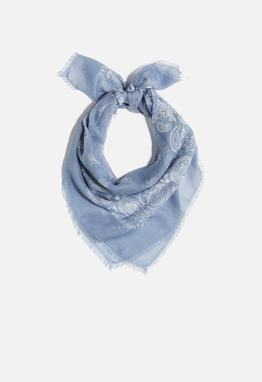 H&M - Patterned scarf - light blue paisley-patterned
