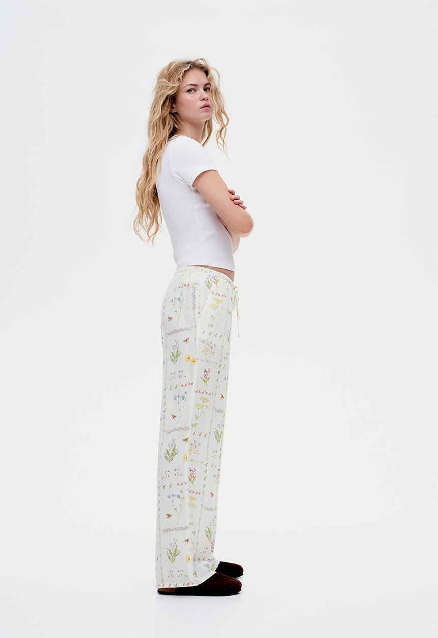 H&M - Straight drawstring trousers - cream floral