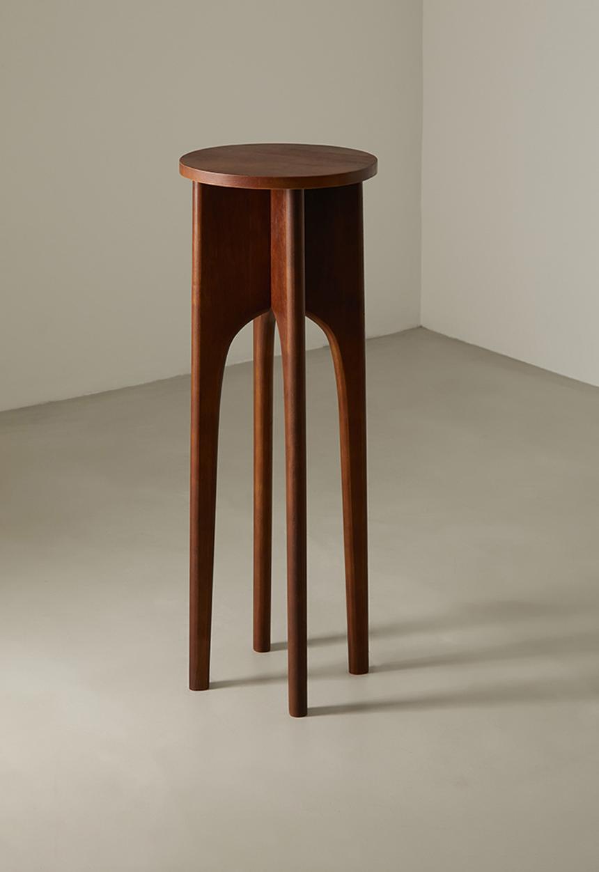 Sixth Floor - Table Rubberwood - Brown